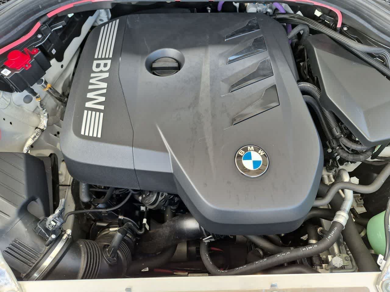 Used 2025 BMW X3 xDrive30i w/ Premium Package AWD/4WD image 6