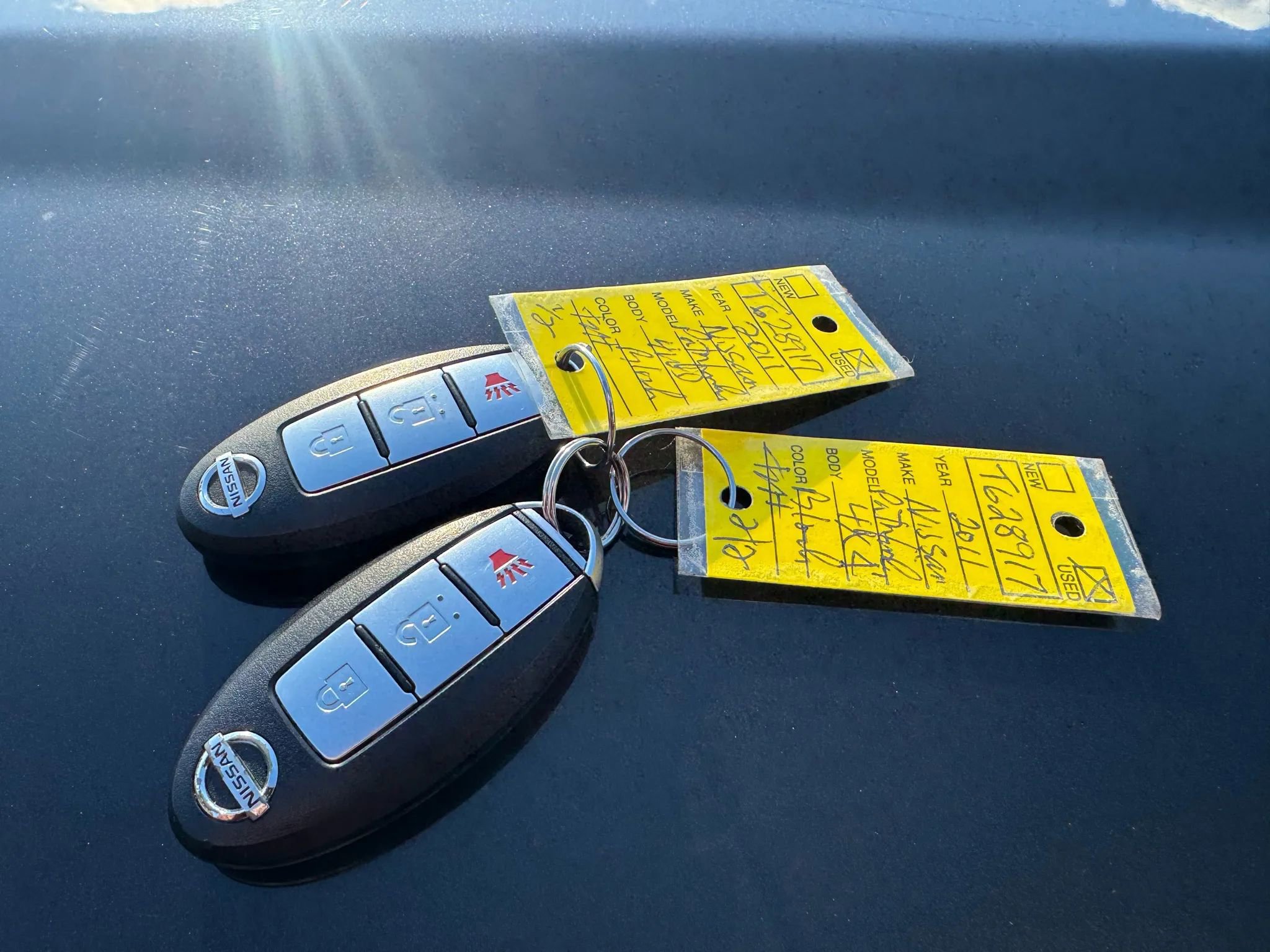 Used 2011 Nissan Pathfinder LE w/ Navigation Pkg image 34