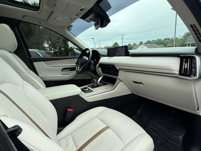 Used 2024 MAZDA CX-90 3.3 Turbo w/ Premium Plus Pkg image 18
