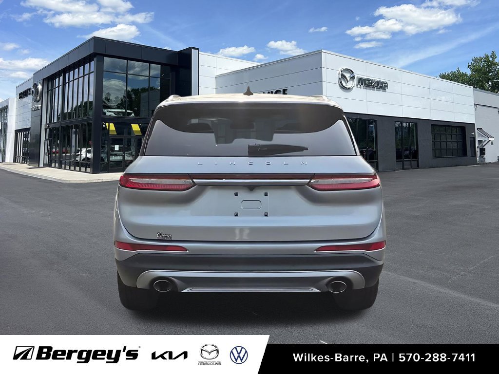 Used 2022 Lincoln Corsair AWD w/ Equipment Group 101A image 17