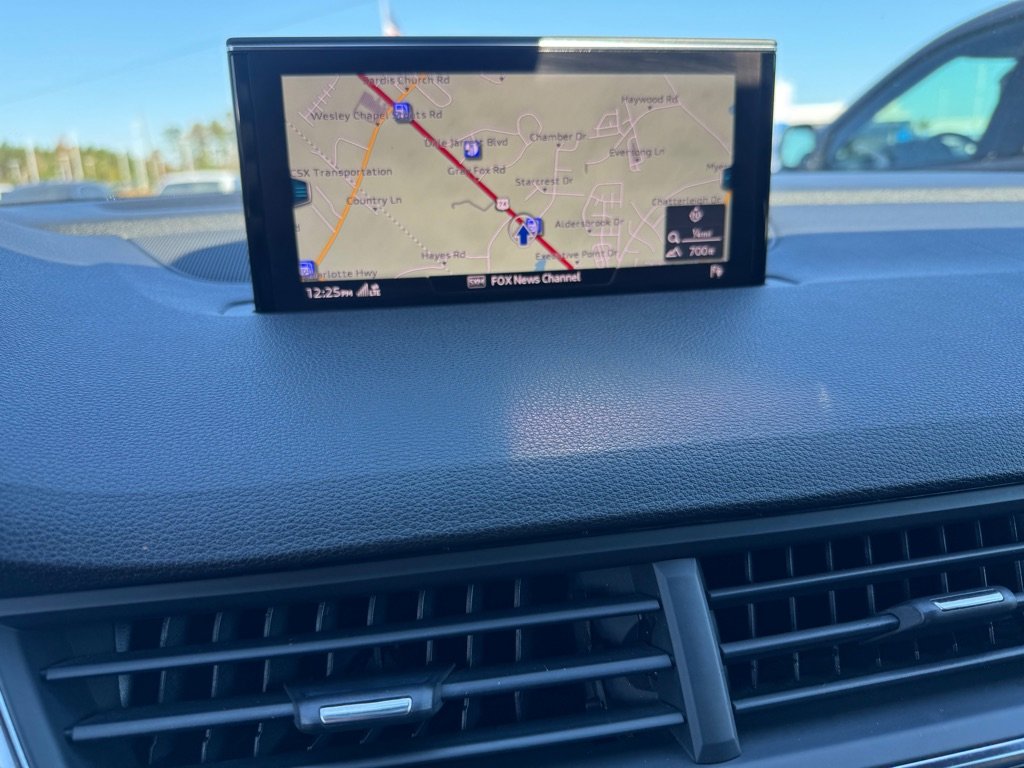 Used 2019 Audi Q7 3.0T Premium w/ Convenience Package image 10