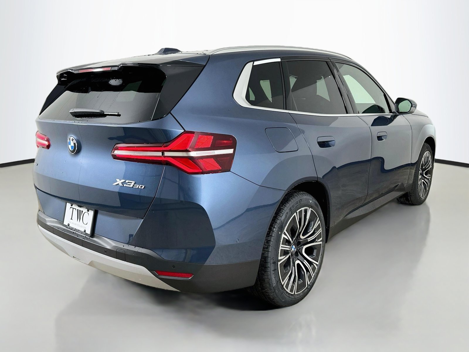 New 2026 BMW X3 xDrive30i AWD/4WD image 5