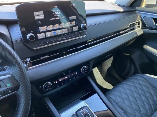 Used 2022 Mitsubishi Outlander SEL image 19