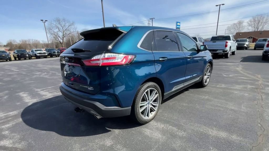 Used 2020 Ford Edge Titanium image 8