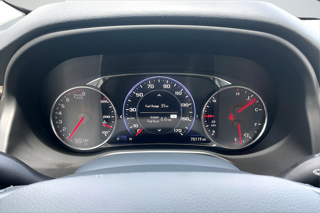 Used 2020 GMC Acadia Denali w/ Technology Package FWD image 12