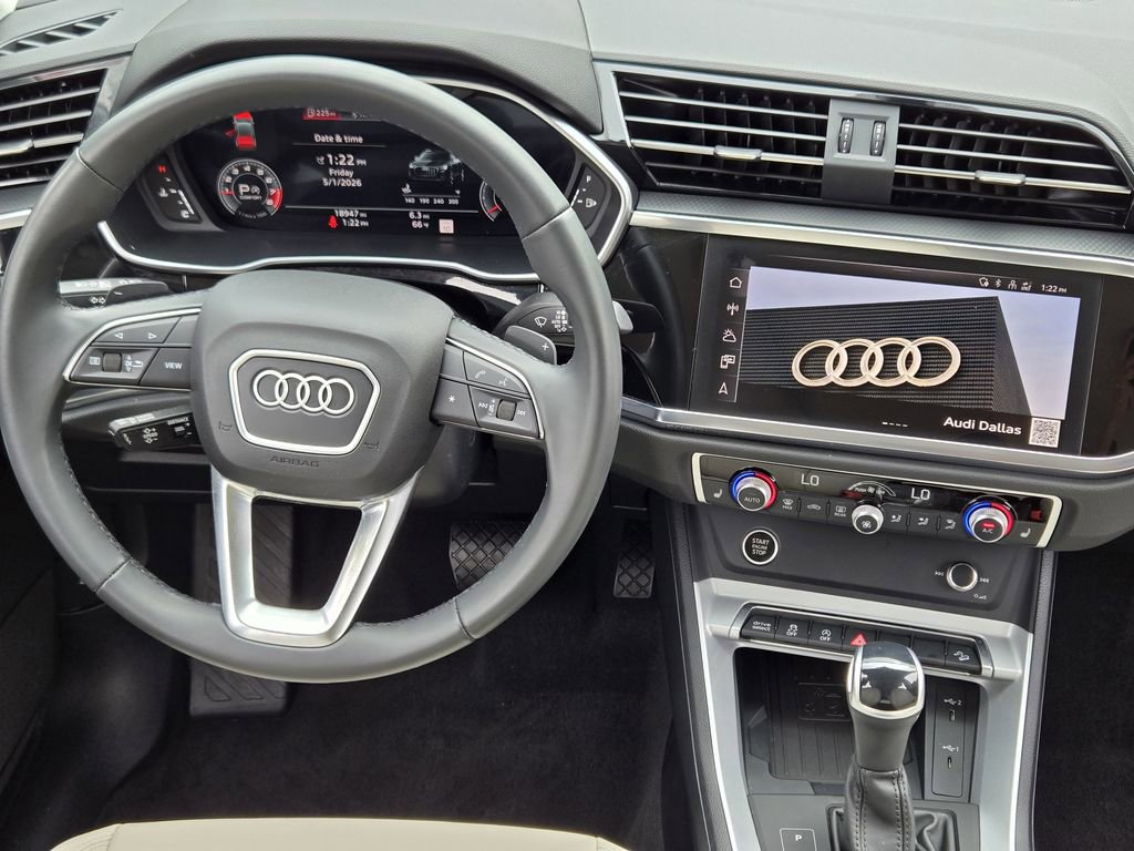 Certified 2024 Audi Q3 2.0T Premium Plus w/ Premium Plus Package AWD/4WD image 35