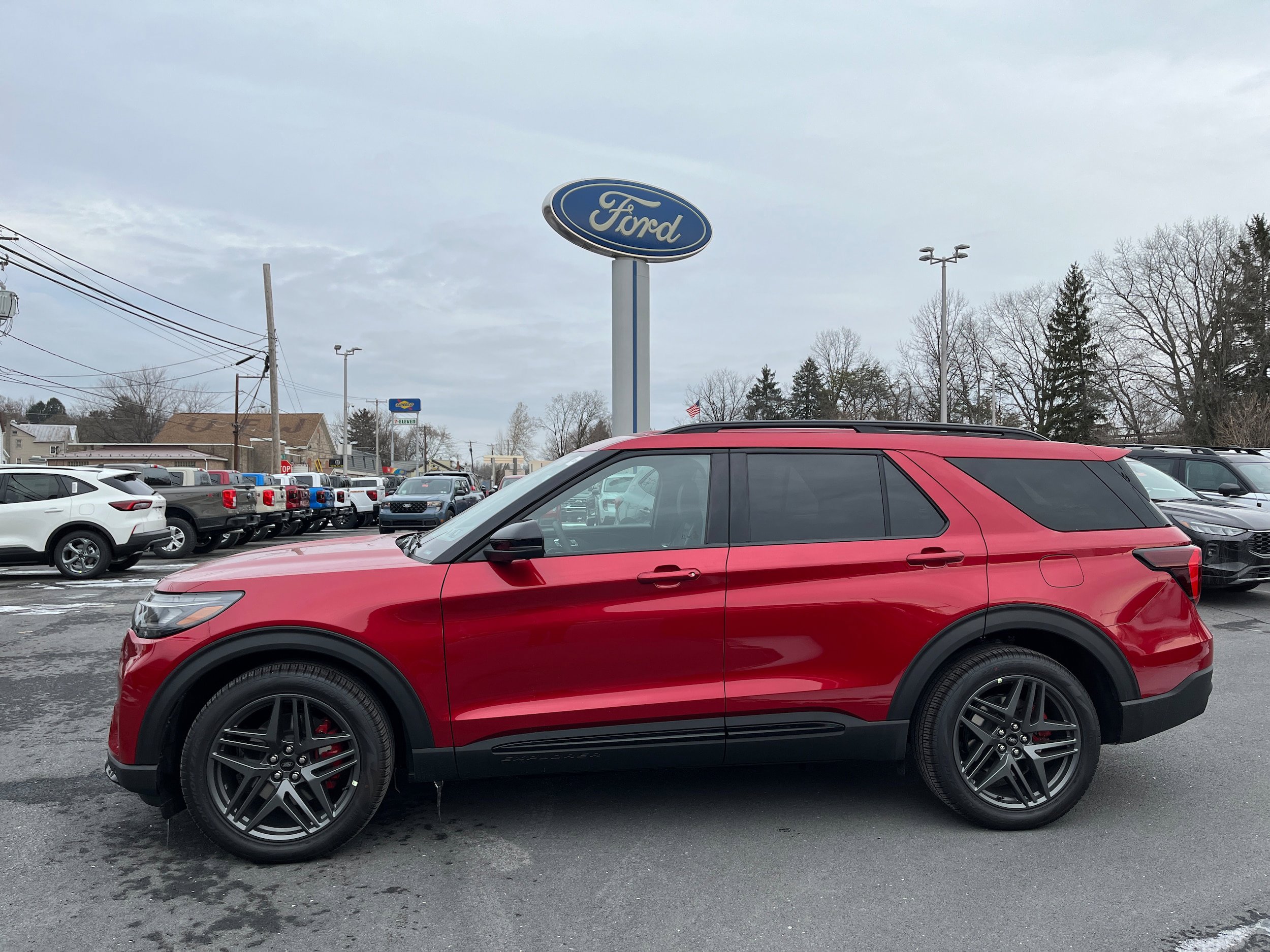 New 2026 Ford Explorer ST image 6