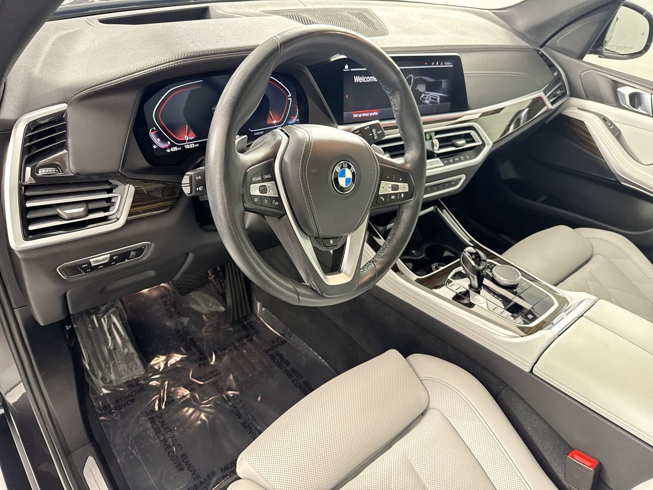 Used 2023 BMW X5 xDrive40i w/ Premium Package AWD/4WD image 11
