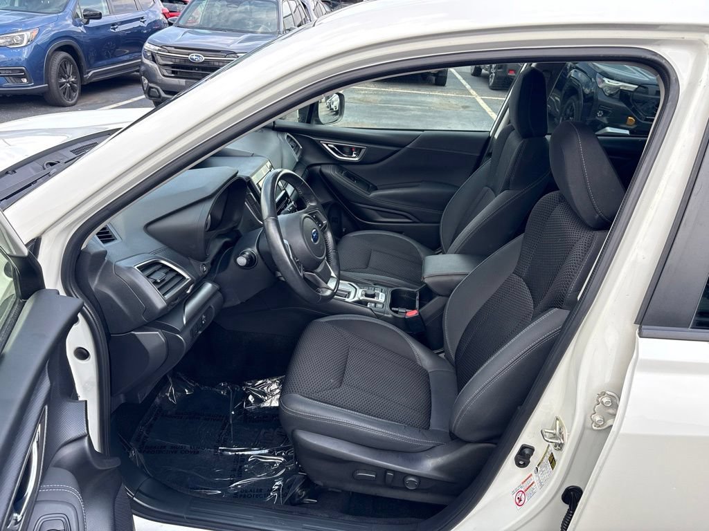 Used 2020 Subaru Forester Premium AWD/4WD image 8
