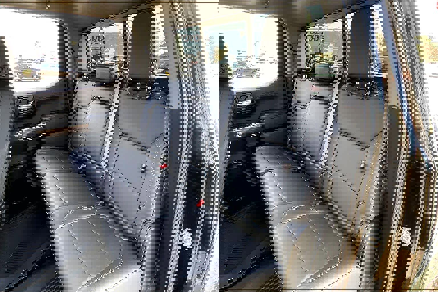 Used 2021 Chevrolet Silverado 1500 LT Trail Boss w/ Convenience Package II image 20