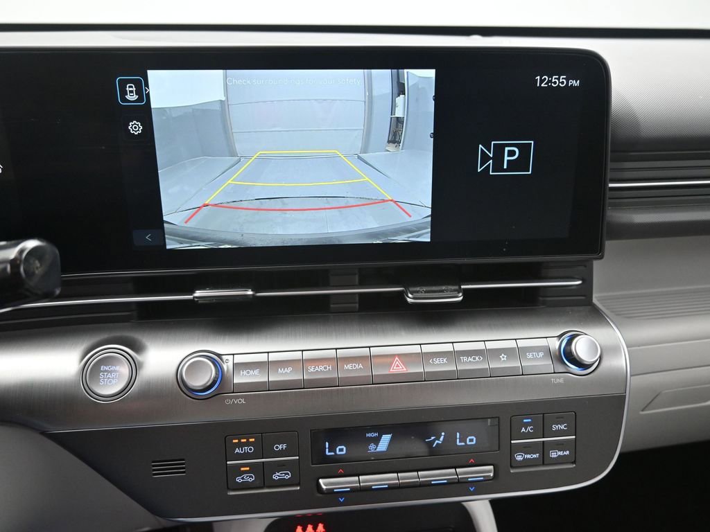 Used 2025 Hyundai Kona SEL image 3