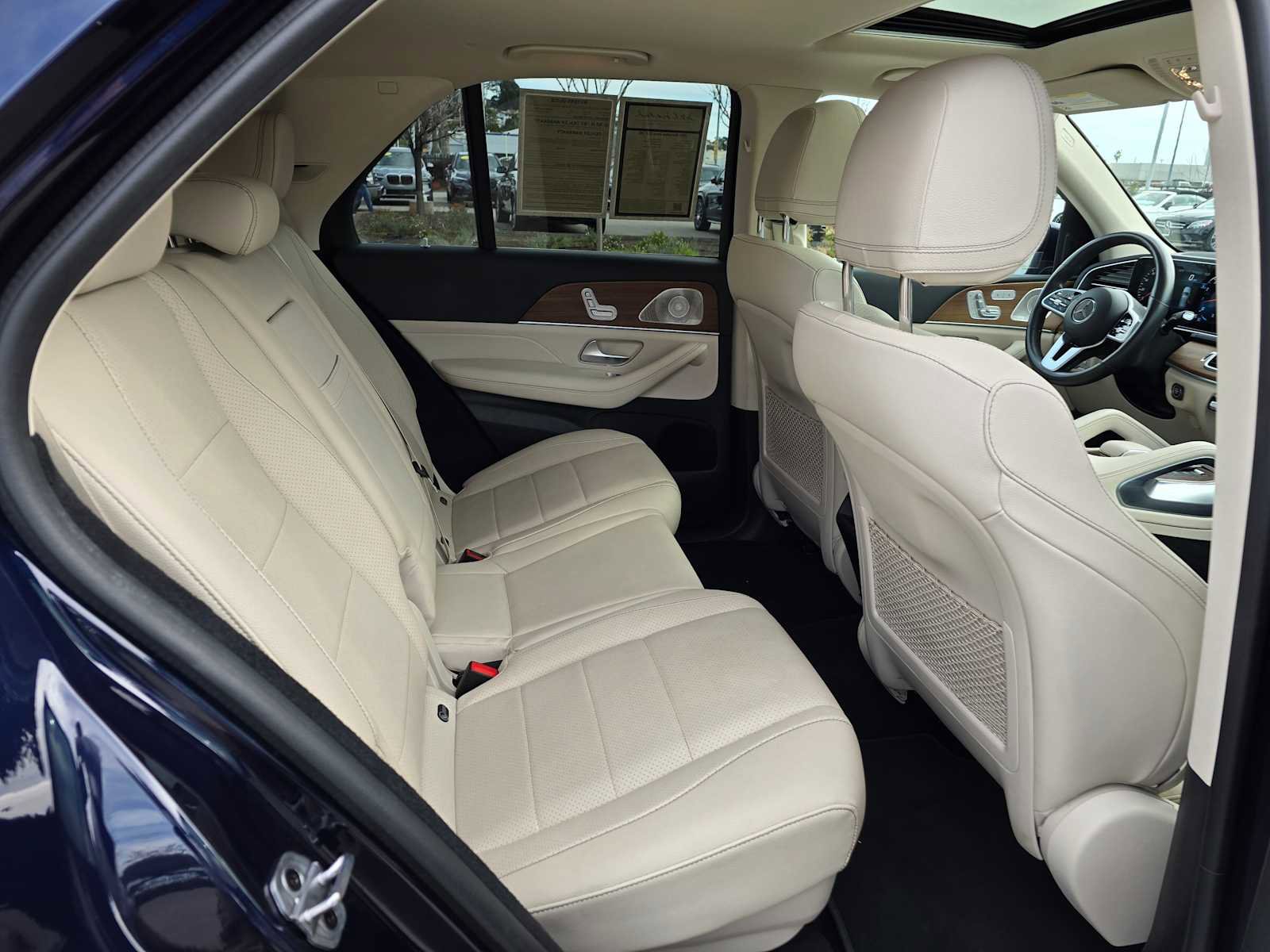 Used 2021 Mercedes-Benz GLE 350 4MATIC image 13