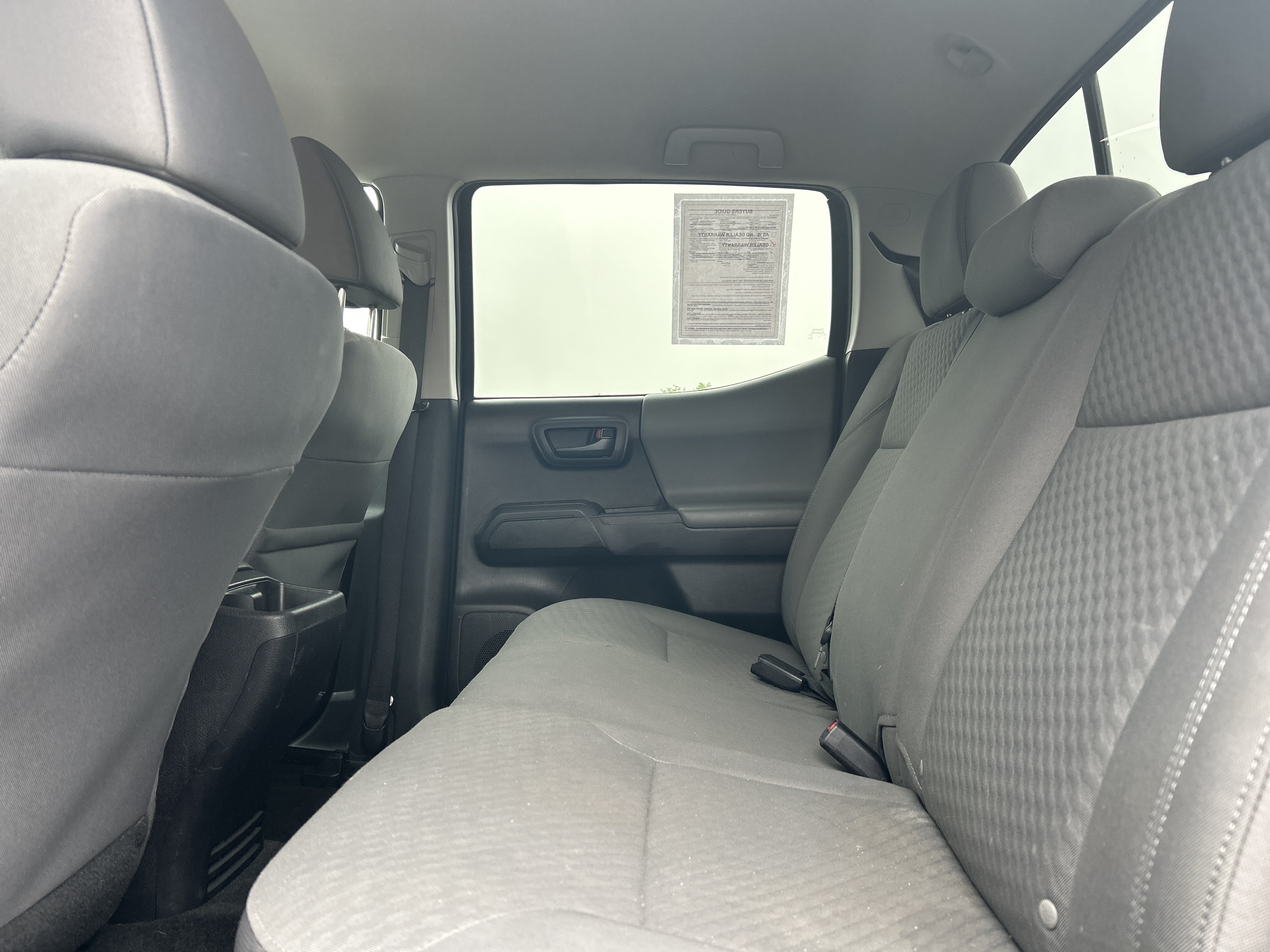 Used 2021 Toyota Tacoma SR AWD/4WD image 18