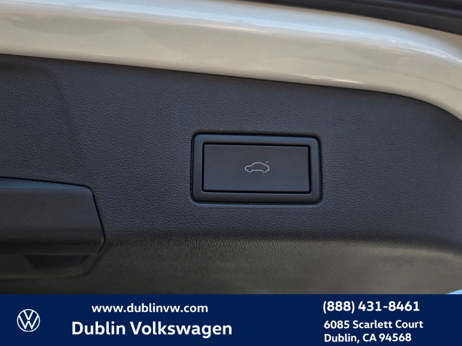 Used 2023 Volkswagen ID.4 Pro S AWD/4WD image 24