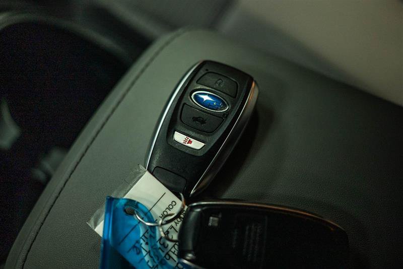 Used 2024 Subaru Outback Premium AWD/4WD image 25