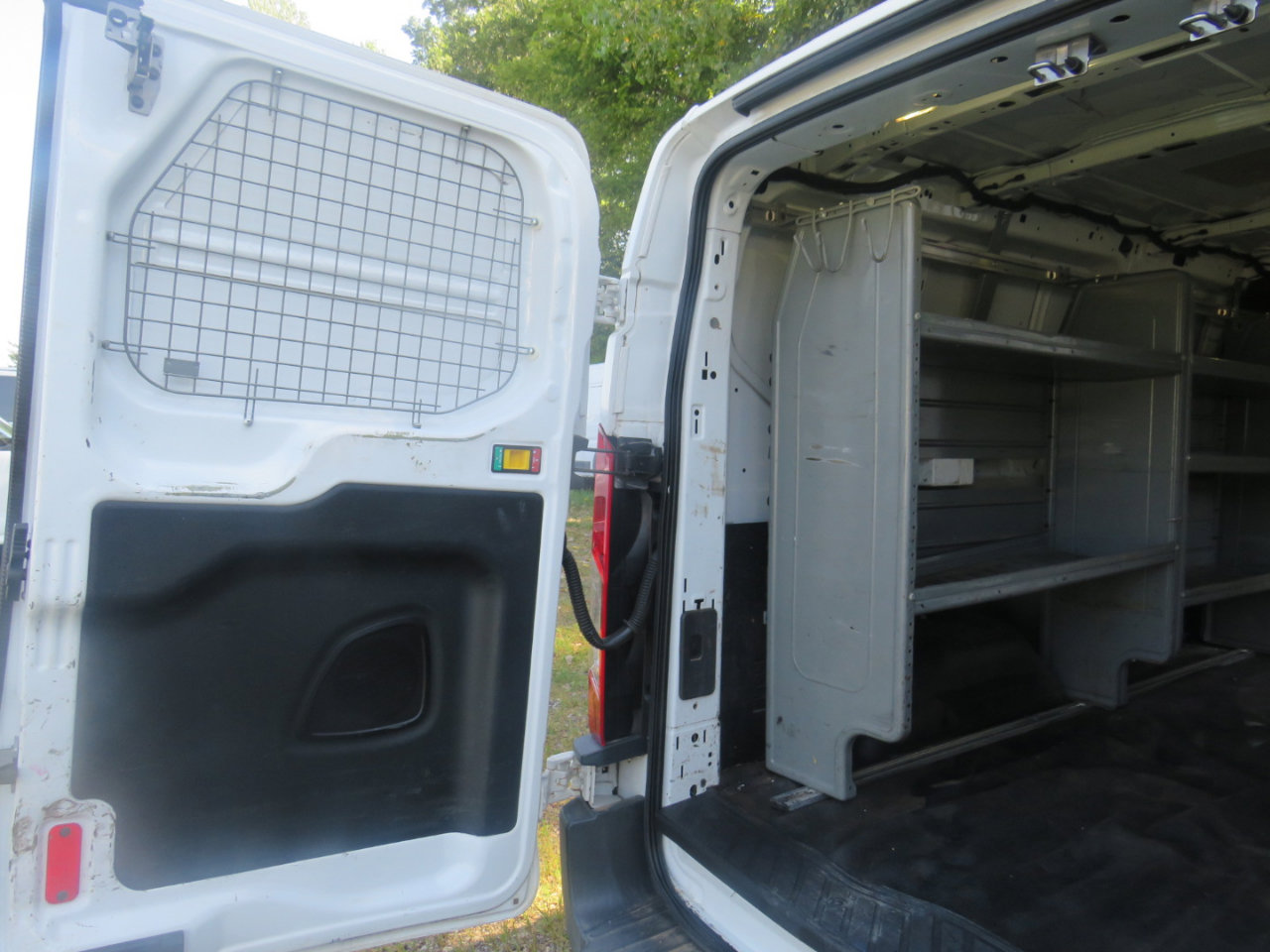 Used 2018 Ford Transit 250 250 Van Low Roof 60/40 Pass. 1 w/ Interior Upgrade Package image 25