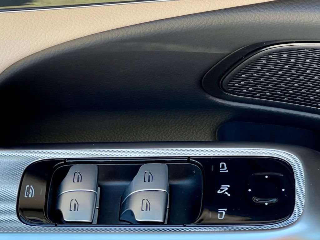 Certified 2026 Mercedes-Benz E 350 4MATIC Sedan image 35