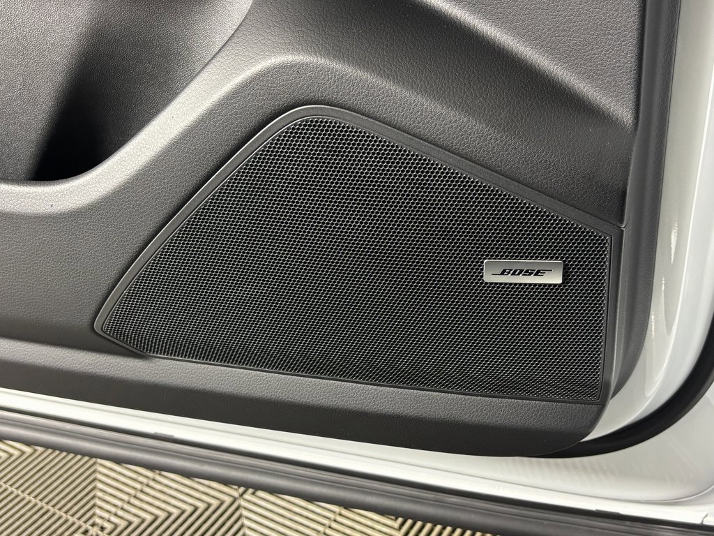 New 2026 Porsche Cayenne S image 17