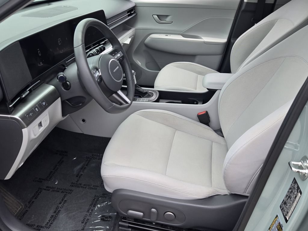 Certified 2024 Hyundai Kona SEL FWD image 10