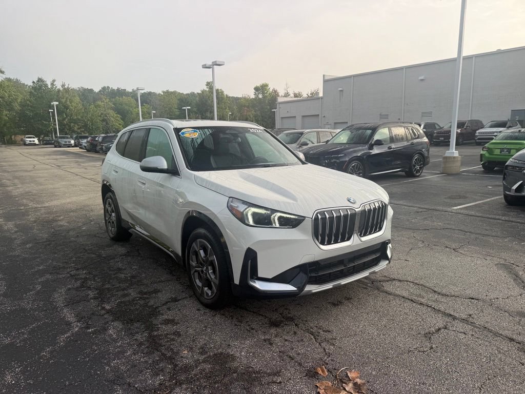 Used 2024 BMW X1 xDrive28i w/ Convenience Package AWD/4WD image 7