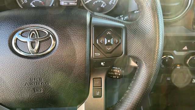 Used 2023 Toyota Tacoma 4x4 Double Cab image 10