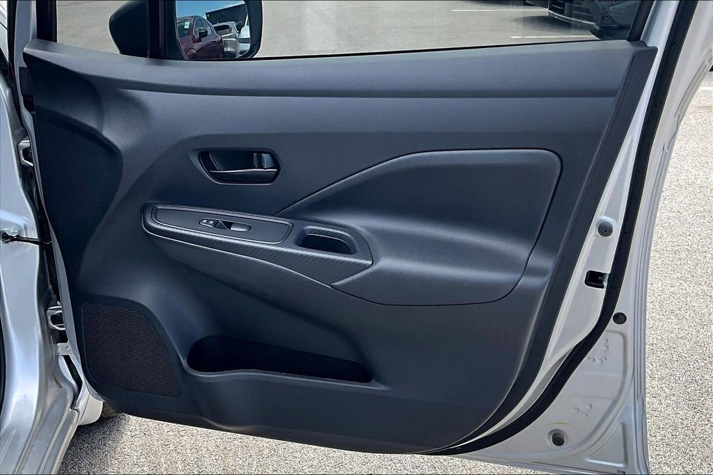 New 2025 Nissan Versa S w/ Trunk Package FWD image 15