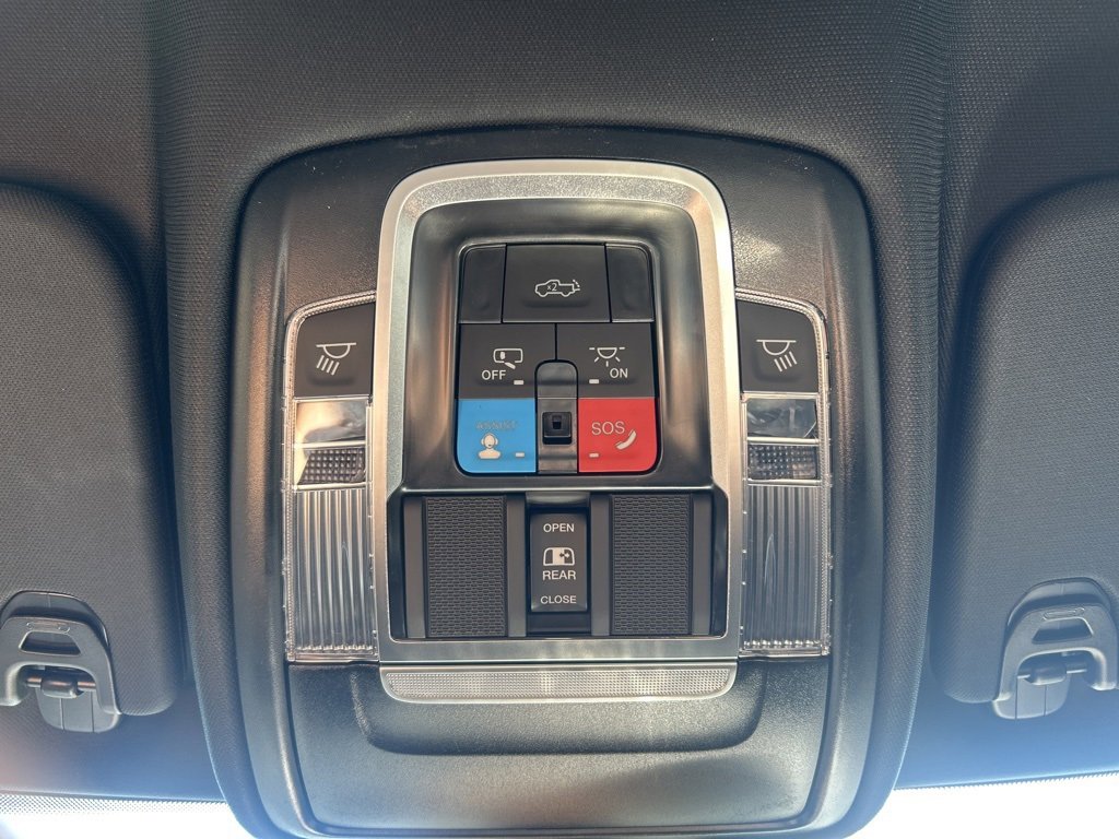 New 2026 RAM 1500 4x4 Crew Cab image 44