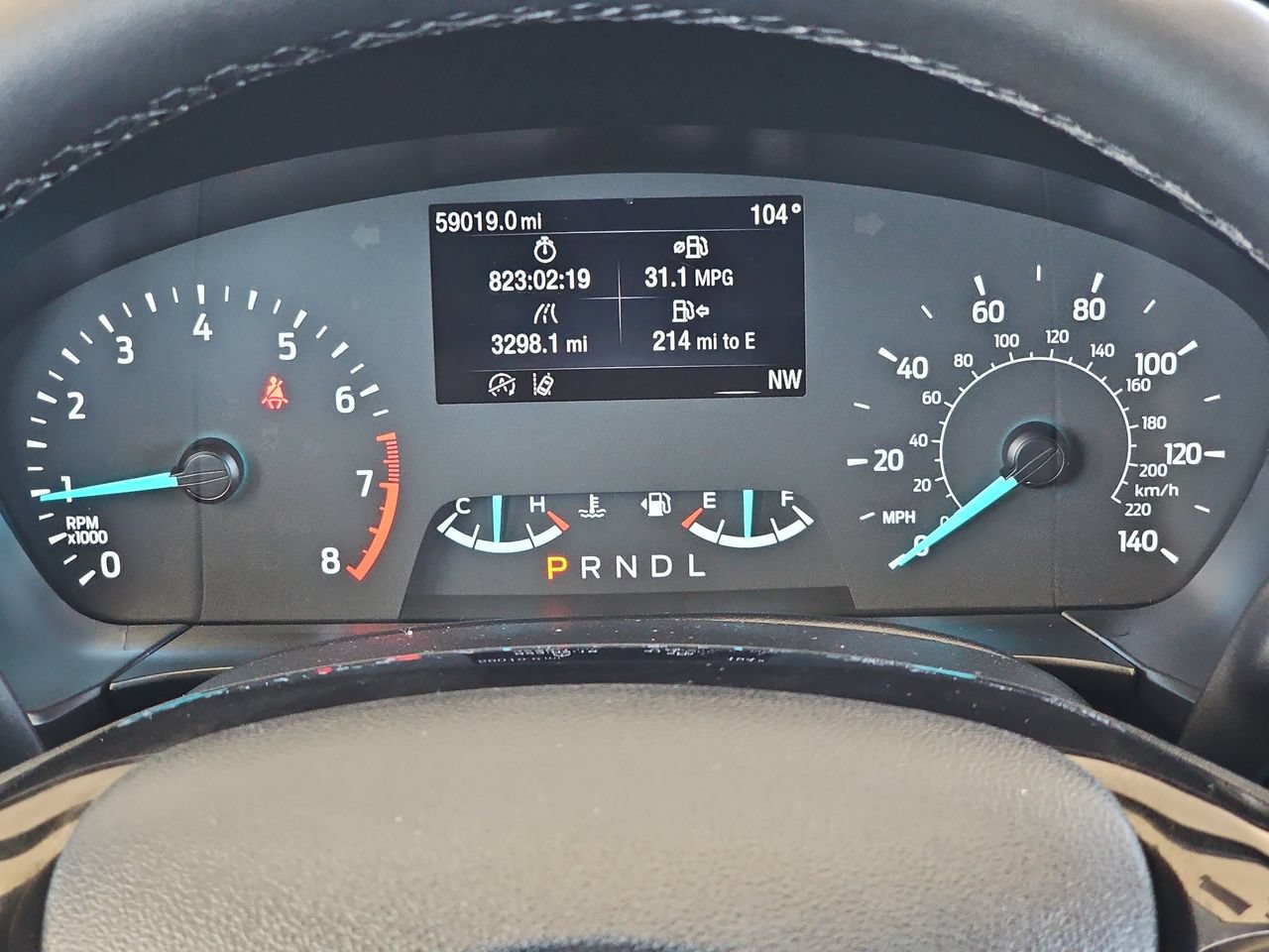 Used 2022 Ford Escape SE w/ SE Sport Appearance Package FWD image 24