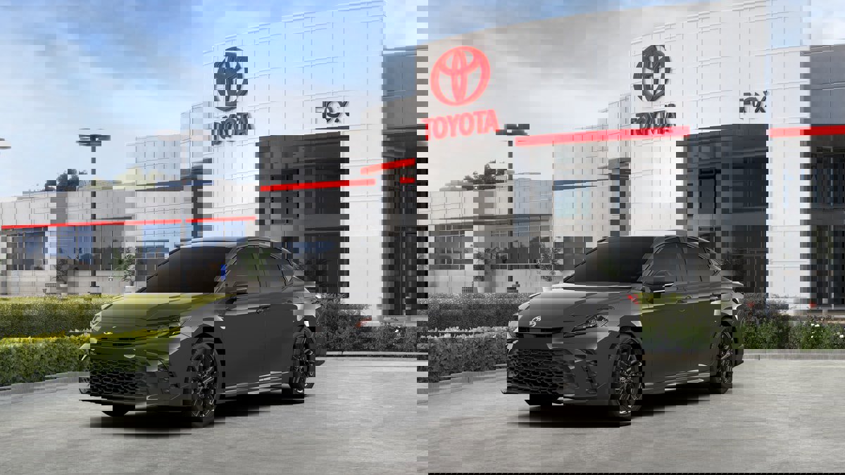 New 2026 Toyota Camry SE FWD image 24