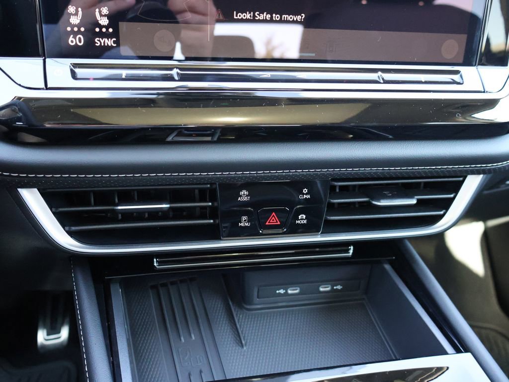 New 2026 Volkswagen Atlas SEL Premium R-Line image 31