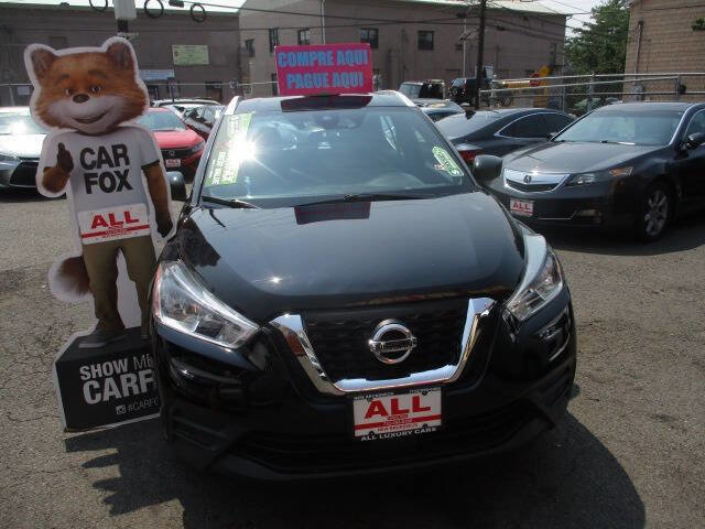 Used 2020 Nissan Kicks SV