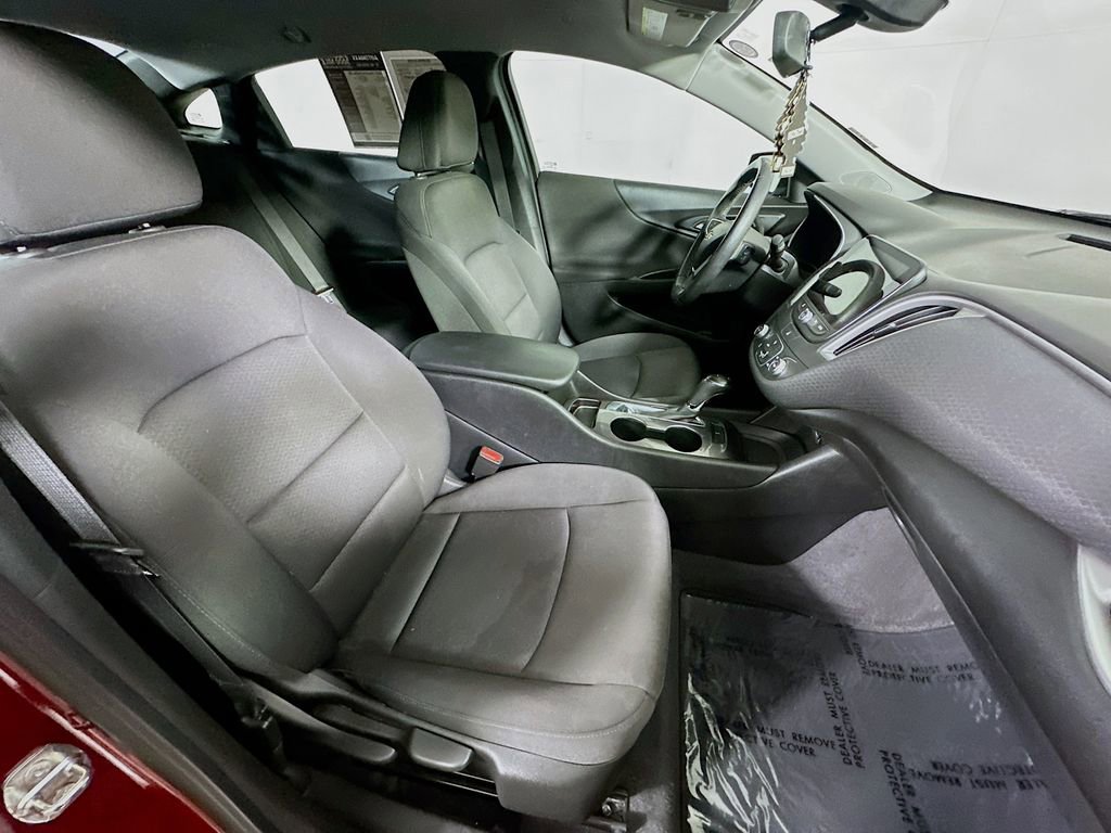 Used 2019 Chevrolet Malibu RS FWD image 12