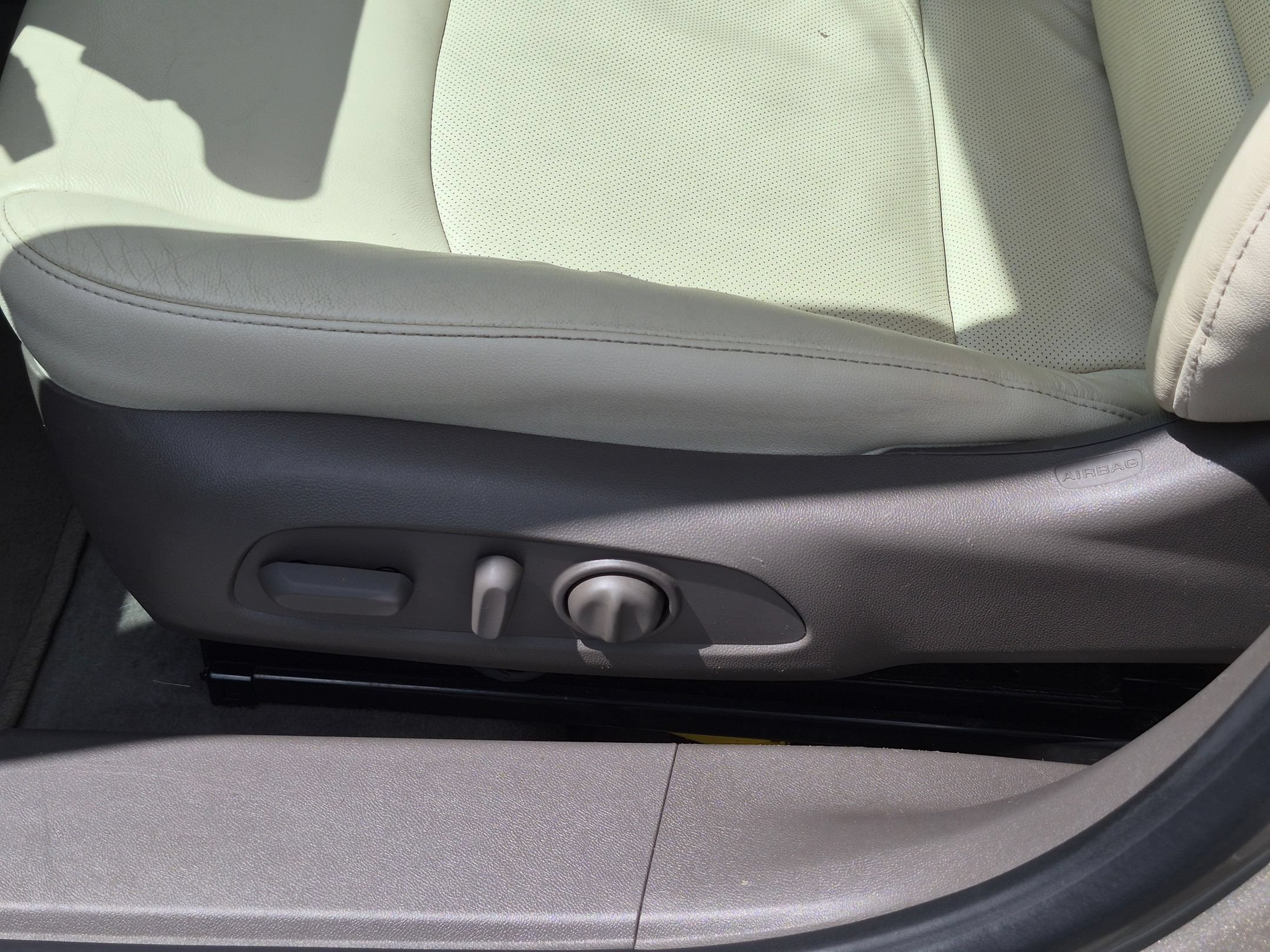 Used 2024 Chevrolet Malibu LT FWD image 15