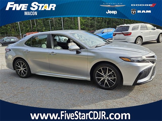 Used 2023 Toyota Camry SE