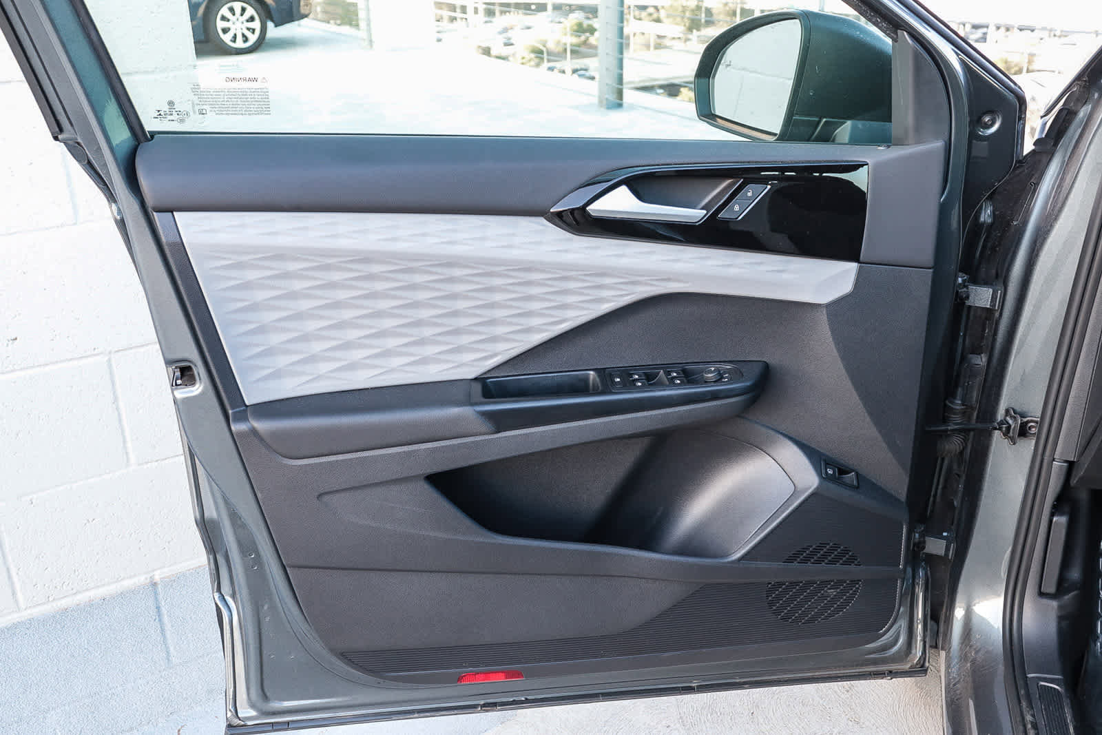 Used 2022 Volkswagen Taos S w/ IQ Drive S Package image 21