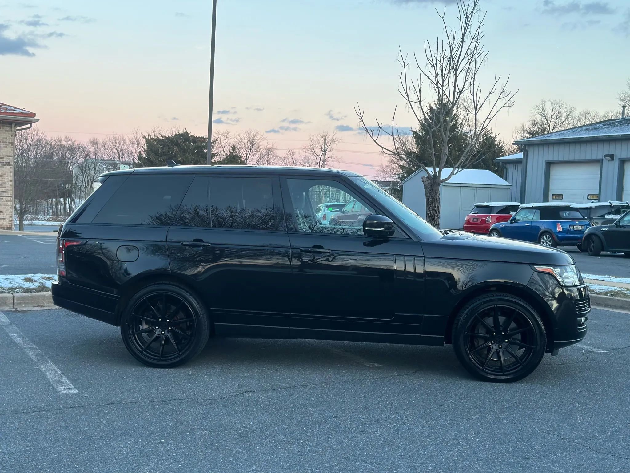 Used 2015 Land Rover Range Rover Supercharged image 9