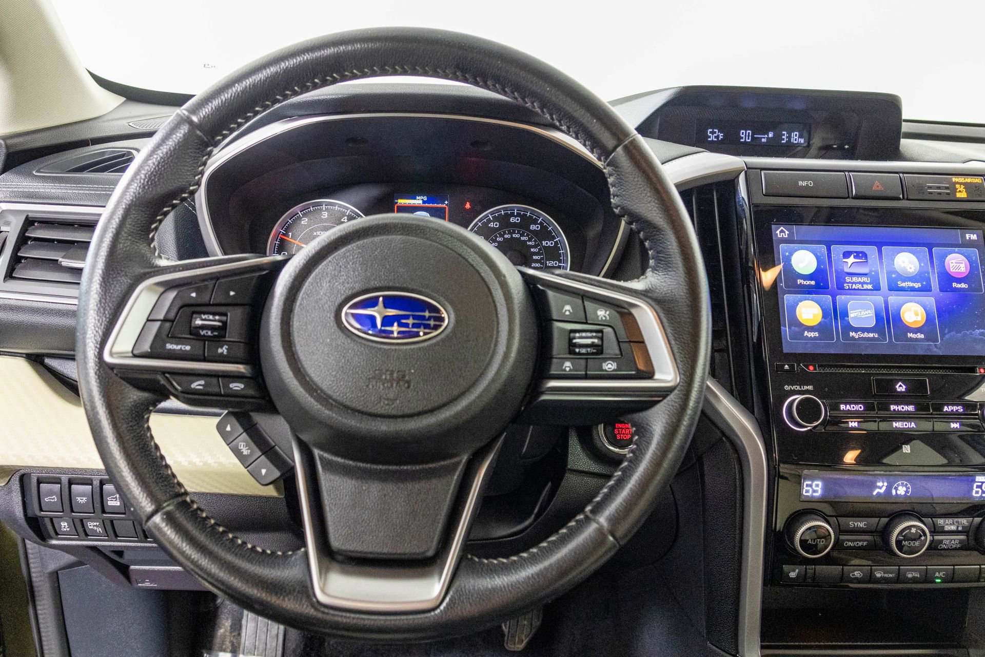 Used 2022 Subaru Ascent Premium w/ Convenience Package image 29