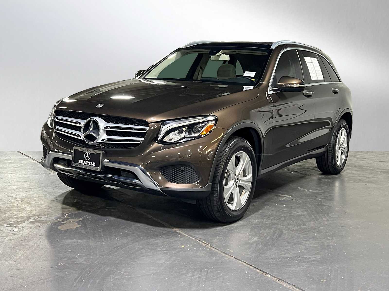 Used 2018 Mercedes-Benz GLC 300 image 7