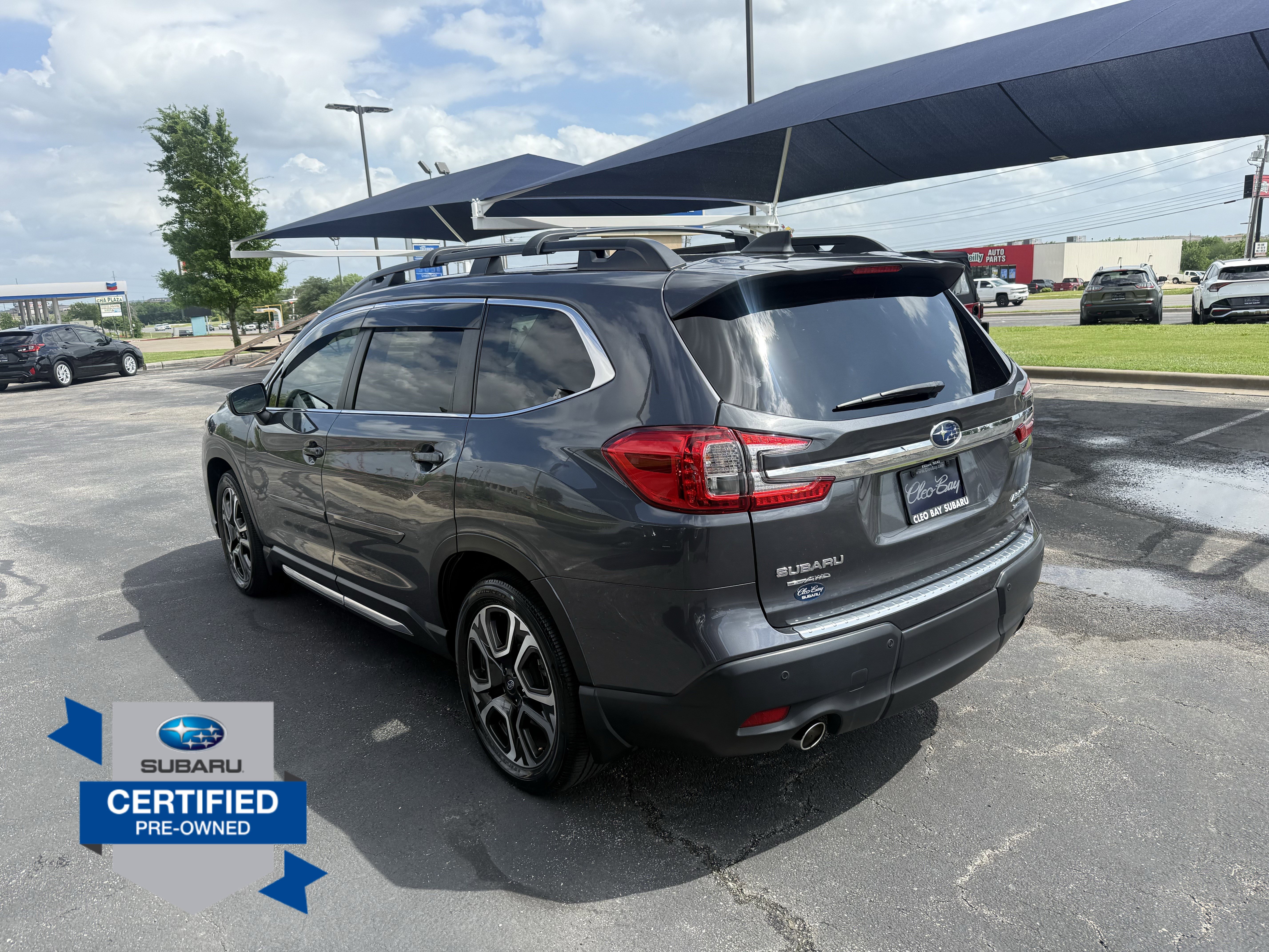 Used 2023 Subaru Ascent Limited AWD/4WD image 5