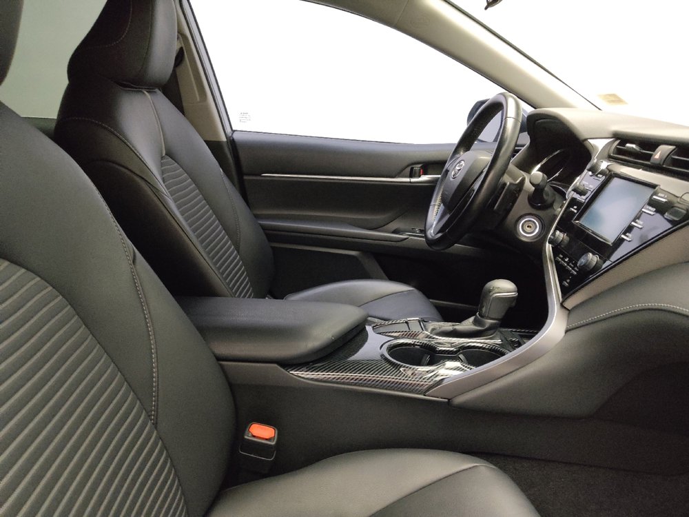 Used 2019 Toyota Camry SE image 21