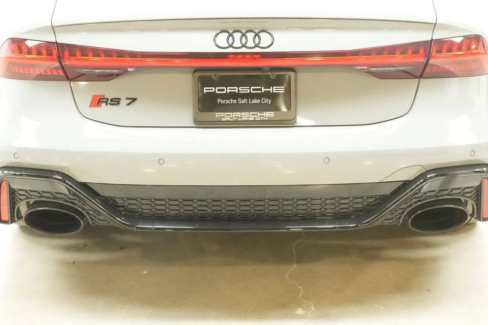 Used 2023 Audi RS 7 Sportback AWD/4WD image 41