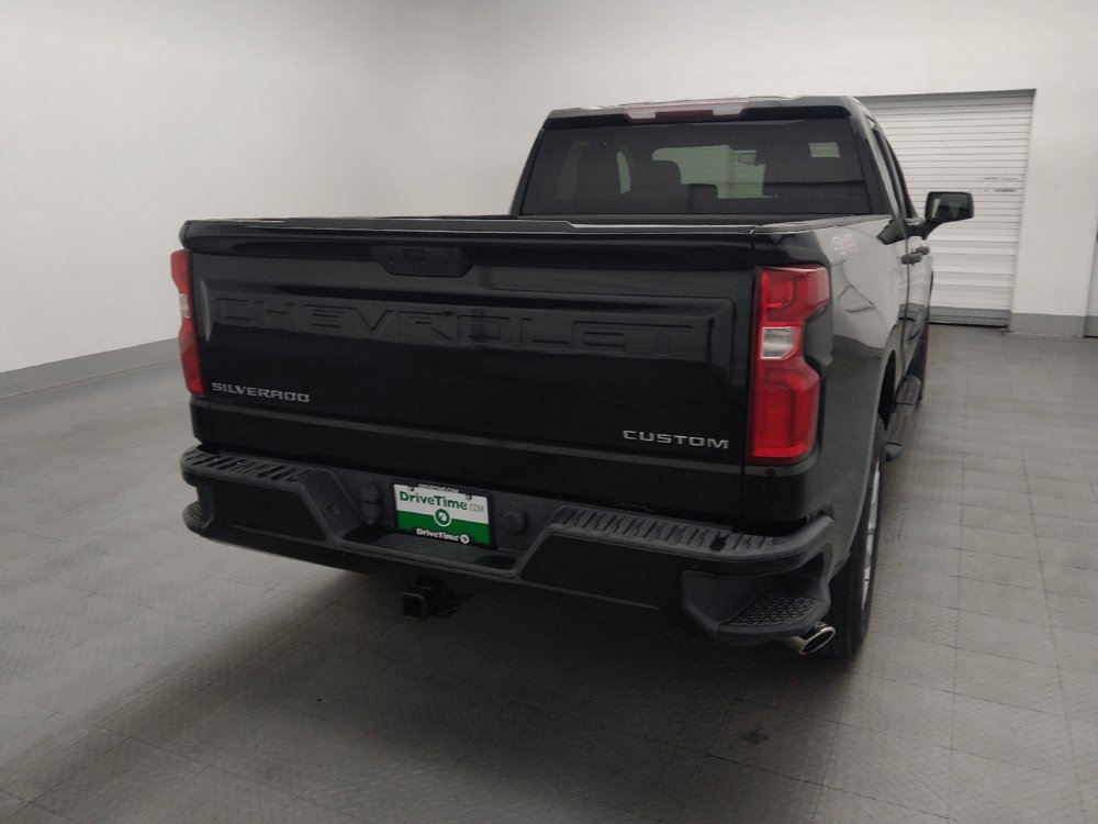 Used 2019 Chevrolet Silverado 1500 Custom w/ Custom Value Package AWD/4WD image 7