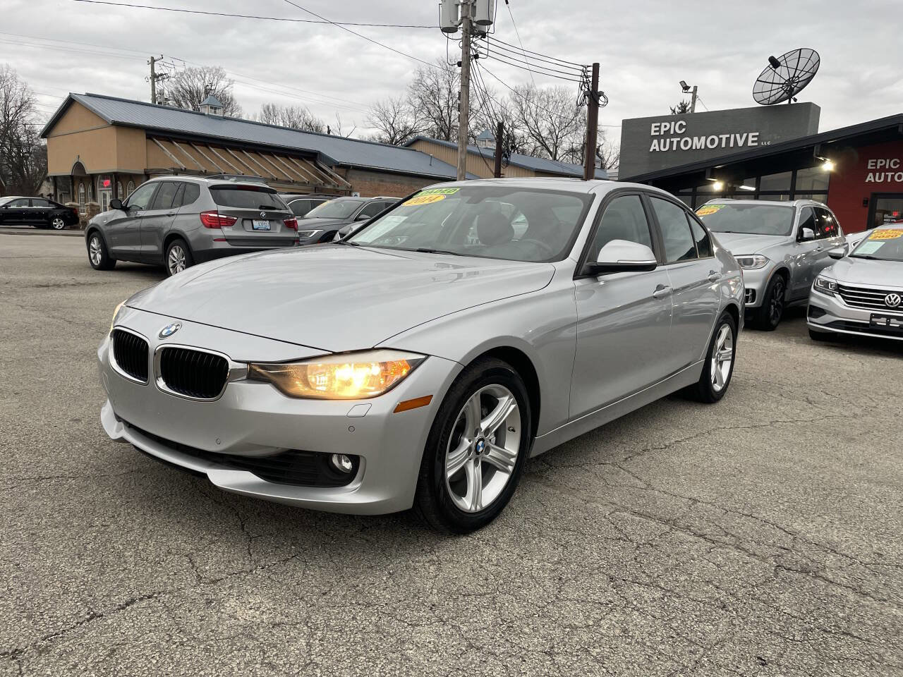 Used 2014 BMW 328i xDrive Sedan image 1