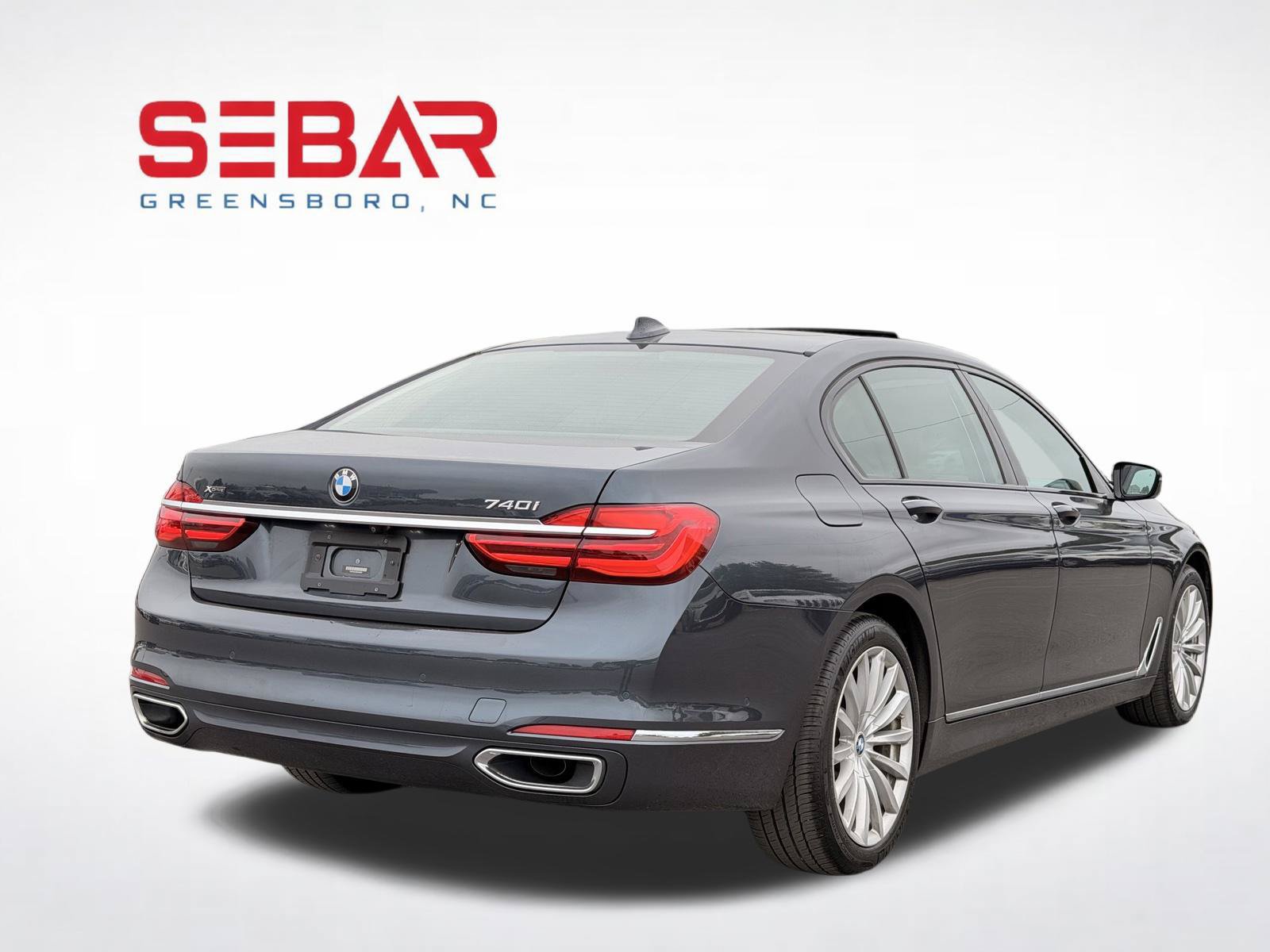 Used 2019 BMW 740i xDrive w/ Executive Package AWD/4WD image 16
