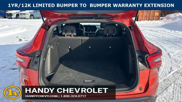 Certified 2024 Chevrolet Trax RS w/ Driver Confidence Package image 35