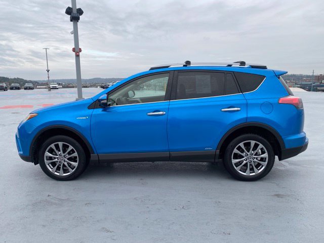 Used 2017 Toyota RAV4 Limited w/ Advanced Technology Package AWD/4WD image 5
