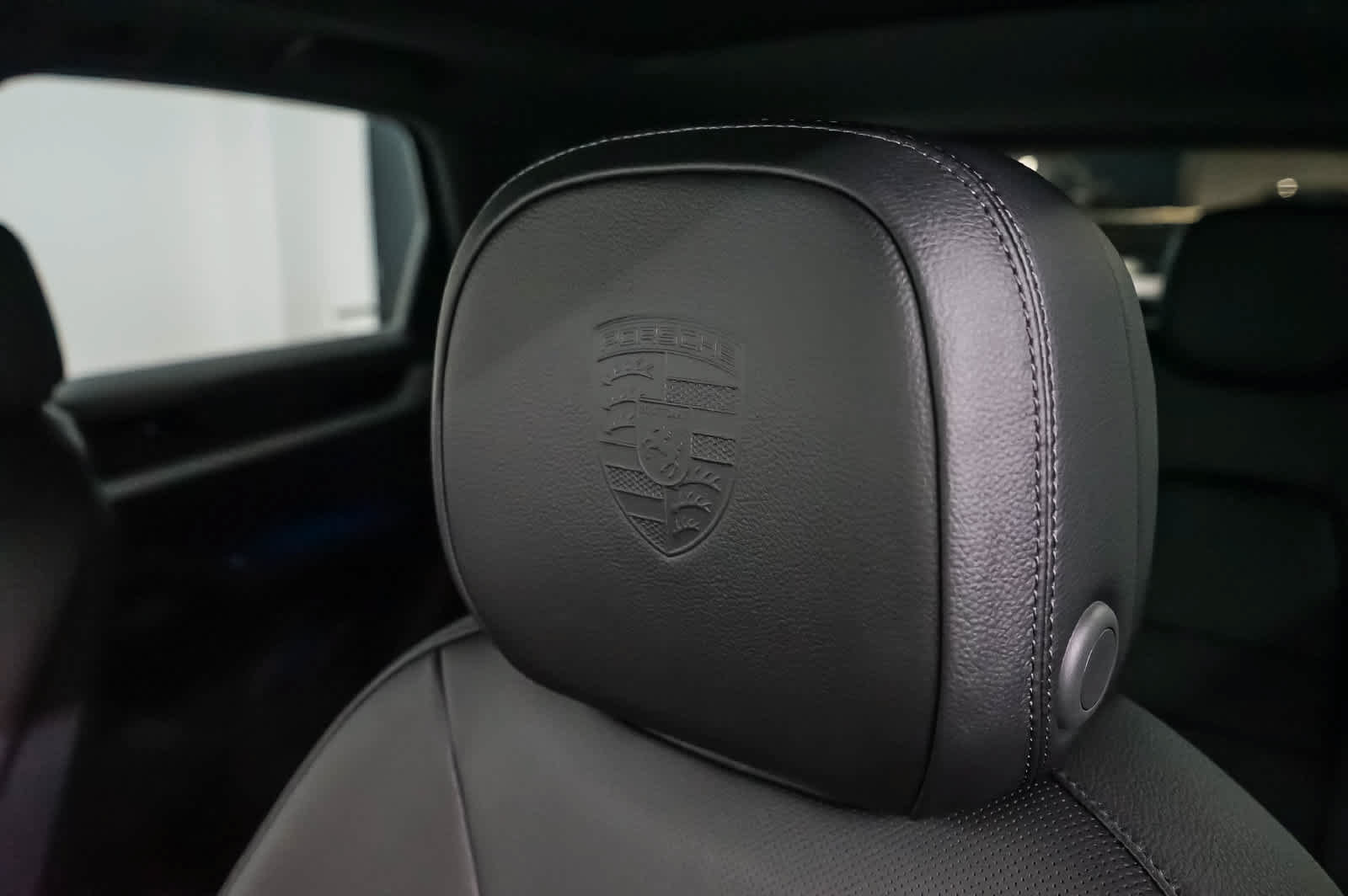 New 2026 Porsche Cayenne AWD/4WD image 31