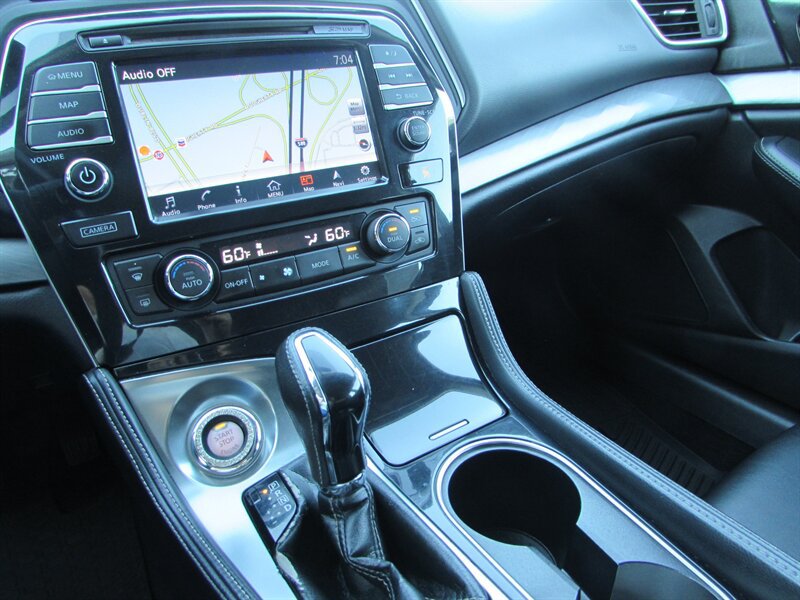 Used 2017 Nissan Maxima 3.5 SV FWD image 16