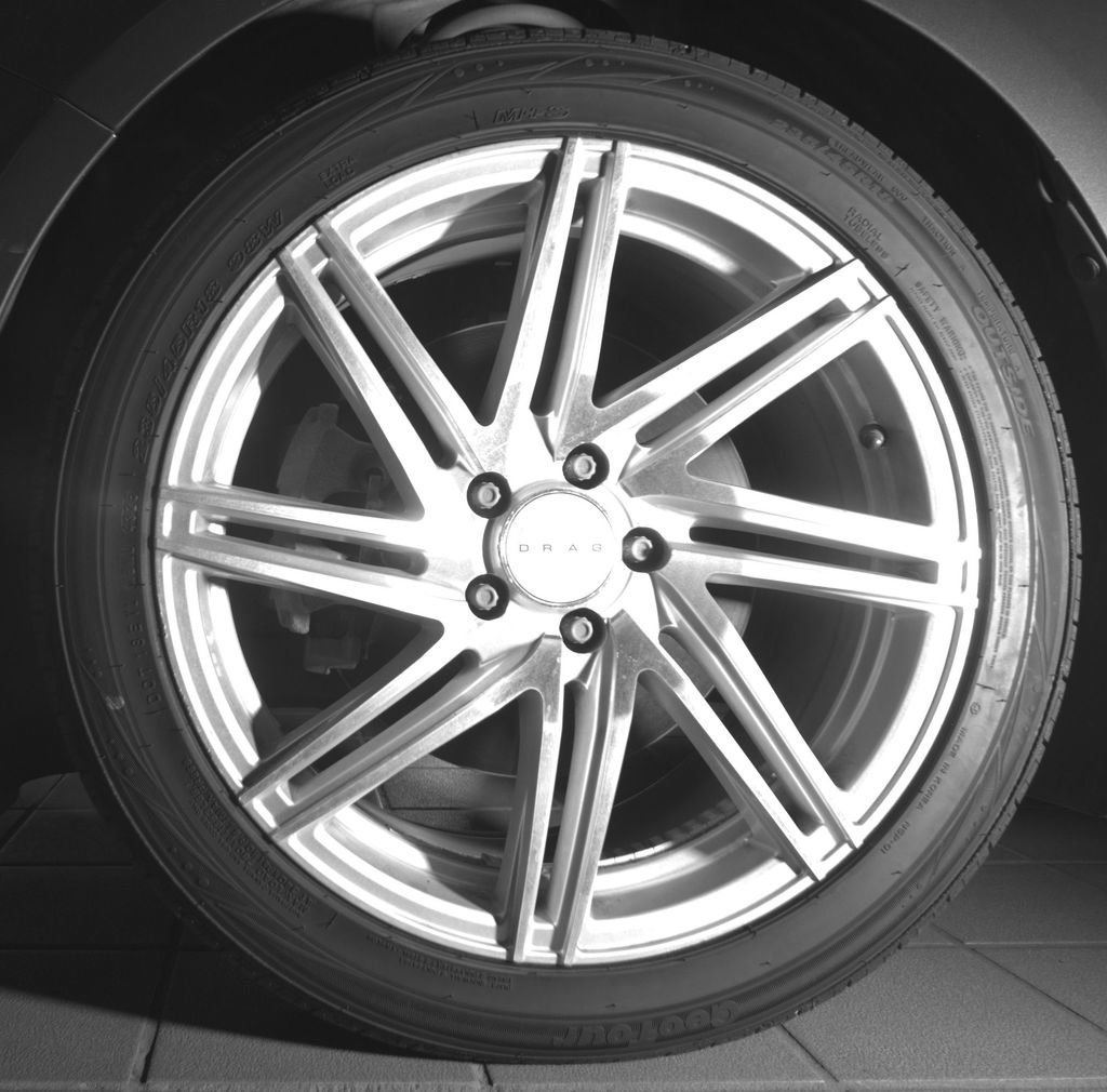 Used 2017 Ford Fusion Energi Titanium FWD image 16