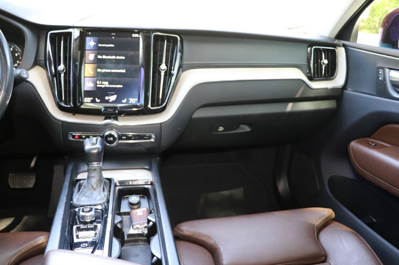 Used 2018 Volvo XC60 T5 Inscription w/ Convenience Package AWD/4WD image 35